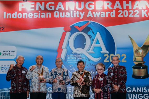 Pupuk Indonesia Grup Berhasil Pertahankan Industry Leader IQA 2022 - JPNN.COM