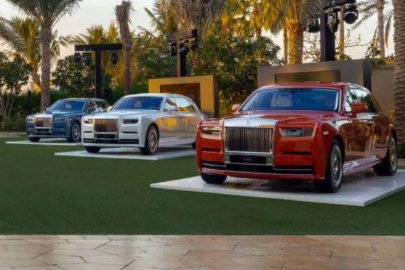 Rolls Royce Meluncurkan Phantom The Six Elements, Apa Keunikannya? - JPNN.COM