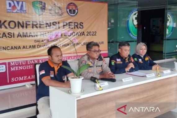 Jenazah Korban Gempa Cianjur Tertimbun Longsor Bernama Sahroni - JPNN.COM