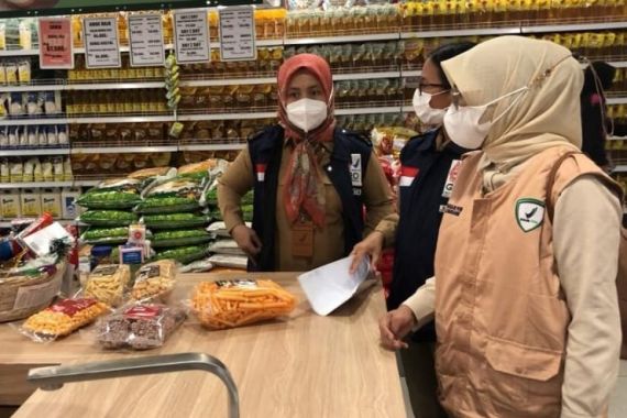 Sidak di Farmers Market Palembang, BPOM Temukan Produk Ilegal Dijual - JPNN.COM