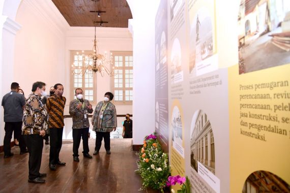 Saat Jokowi Tinjau Gedung AA Maramis, Bangunan Bersejarah Warisan Kolonialisme, Lihat - JPNN.COM
