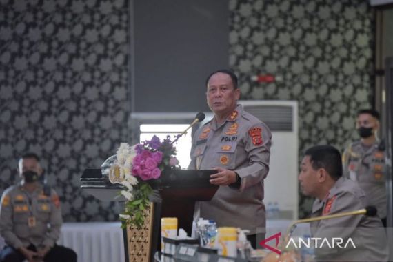 Kapolda Jabar akan Menindak Tegas Para Preman di Destinasi Wisata - JPNN.COM