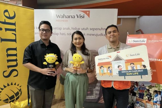 Sun Life Indonesia Salurkan Bantuan untuk Anak-anak Korban Gempa di Cianjur - JPNN.COM