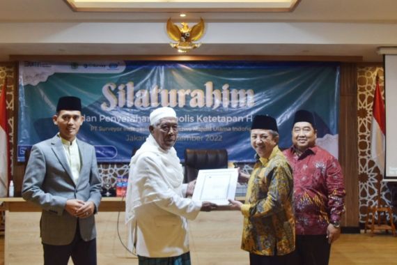 LPH PT Surveyor Indonesia Serahkan Ketetapan Halal MUI - JPNN.COM