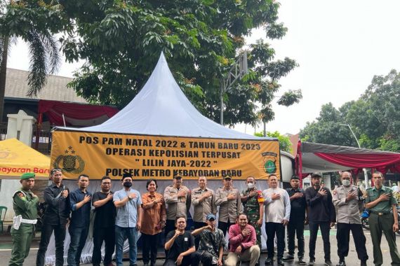 SLE Peduli Bersama LPNU Jaksel gelar Berbagi Bersama dan Pengaman Natal - JPNN.COM