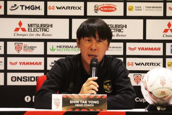 Shin Tae Yong Ungkap Penyebab Kekalahan Timnas Indonesia dari Irak - JPNN.COM