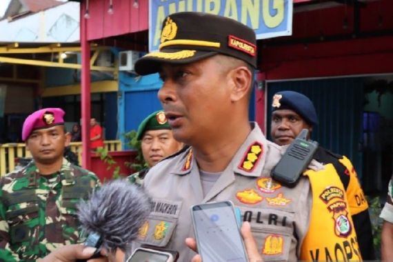 700 Tentara dan Polisi Dikerahkan Untuk Jaga Malam Tahun Baru di Jayapura - JPNN.COM