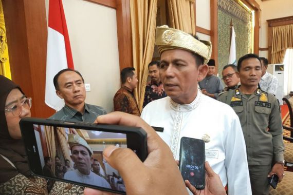 Gubernur Ansar Berkomitmen Memperjuangkan Ribuan PTT di Kepri jadi PPPK - JPNN.COM