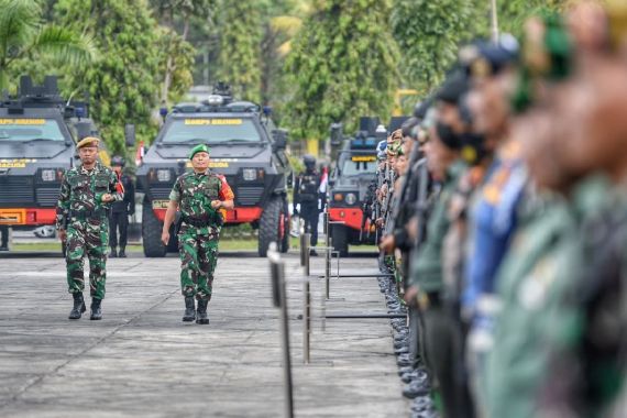 Jokowi akan ke Riau Besok, Ribuan Pasukan Sudah Disiapkan, Lihat - JPNN.COM