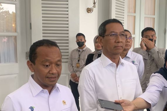 Menteri Bahlil Sebut Pemerintahan Terpilih Tak Perlu Membentuk Tim Transisi - JPNN.COM