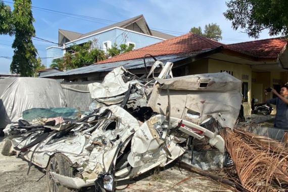 Sopir Truk Ini Jadi Tersangka Kecelakaan Maut yang Menewaskan 6 Orang - JPNN.COM