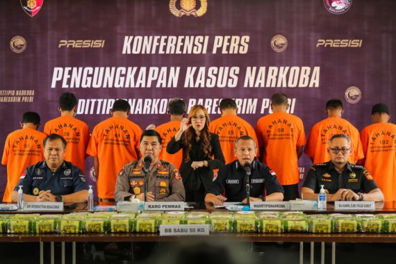 Bea Cukai dan Polri Gagalkan Penyelundupan Narkoba Jaringan Malaysia–Indonesia, Top! - JPNN.COM