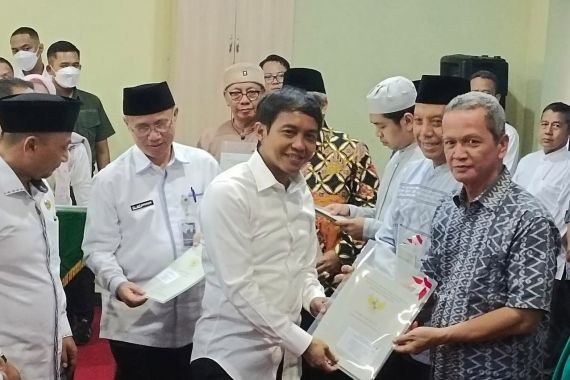 Banding PT TUM Ditolak, Wamen ATR/BPN: Kemenangan Masyarakat Pulau Mendol - JPNN.COM