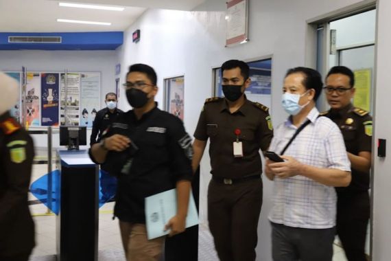 WN Singapura Buruan Interpol dan DPO Kejari Jakut Ditangkap Kejati Kepri - JPNN.COM