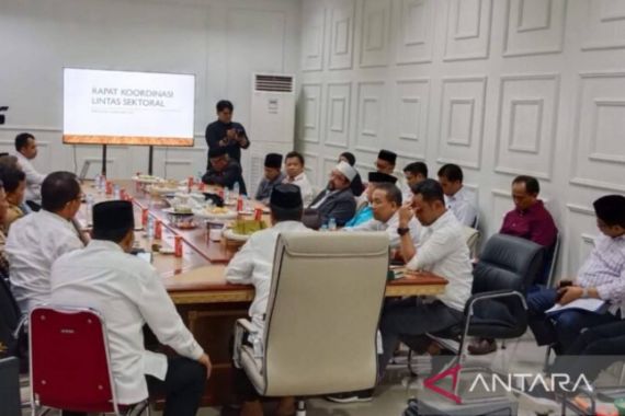 Aliran Hakikinya Hakiki Sesat, Pengikutnya Dijamin Masuk Surga - JPNN.COM