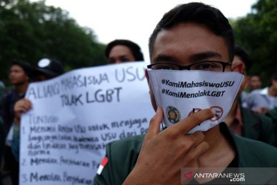 LGBT di Medan Dinilai Meresahkan, Syaiful Mendorong Ada Pelarangan - JPNN.COM