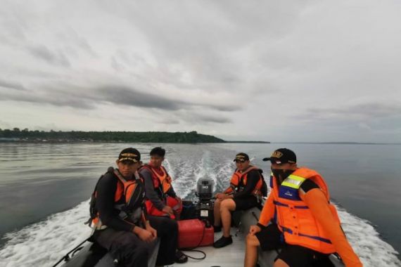 Perahu Diterjang Angin Kencang, Nelayan di Buton Hilang - JPNN.COM