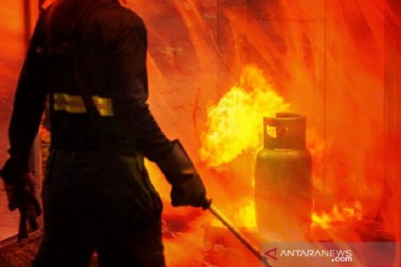 Tabung Gas Meledak di Jakarta Utara, 1 Balita dan 5 Orang Dewasa Terluka - JPNN.COM