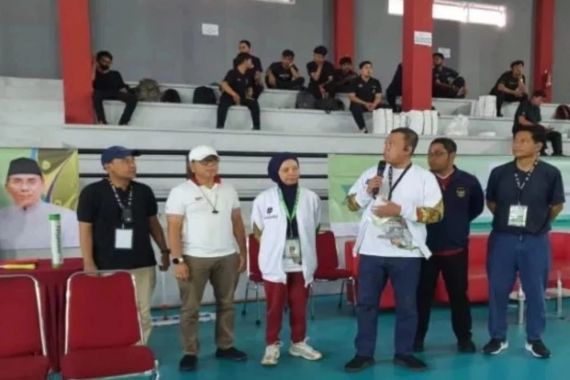 Sepak Bola Porseni NU, Anak-Anak Antusias Menyaksikan Pertandingan - JPNN.COM