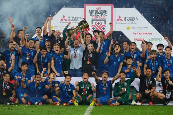 Juara Piala AFF 2022, Thailand Diguyur Bonus Fantastis, Jumlahnya Bikin Ngiler - JPNN.COM