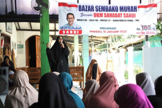 Sahabat SandiUno Gelar Paket Sembako Murah di Bogor, Langsung Ludes - JPNN.COM