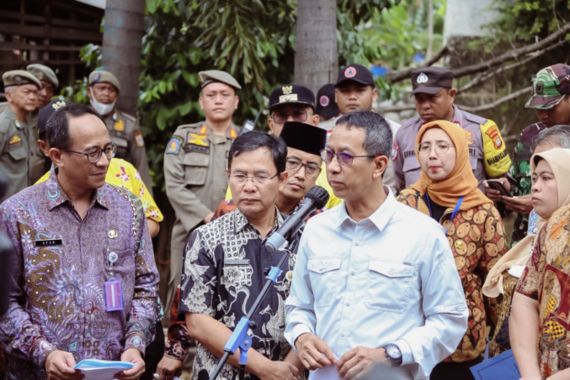 Mencegah Banjir, Heru Budi Bakal Bangun Sheet Pile 1.400 Meter di Kembangan Jakbar - JPNN.COM