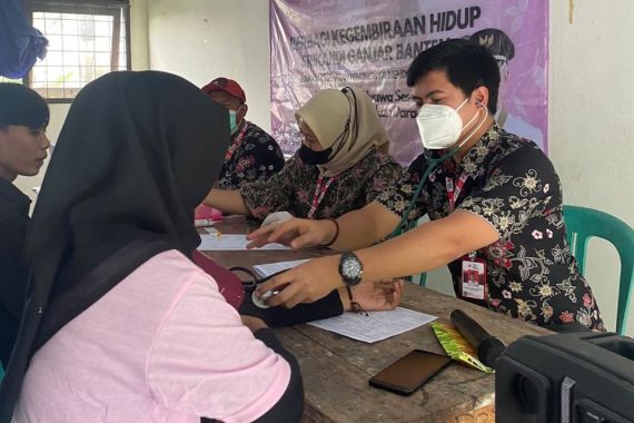 Srikandi Ganjar Banten Gandeng PMI Lebak Gelar Donor Darah - JPNN.COM