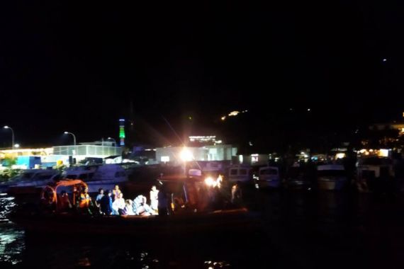 Wisatawan: Kapal Tenggelam di Labuan Bajo Pernah Kecelakaan - JPNN.COM