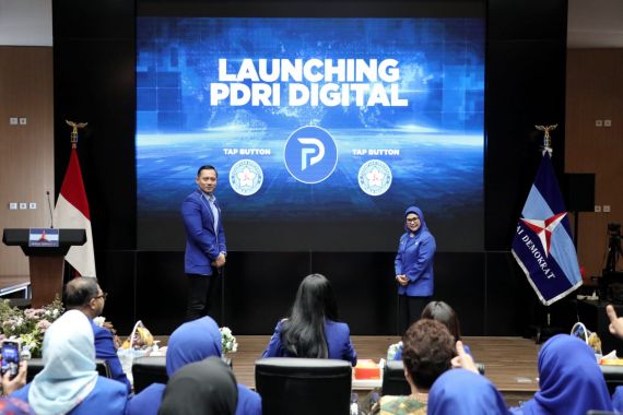 AHY Lantik Putri Ma'ruf Amin Jadi Ketum Perempuan Demokrat - JPNN.COM