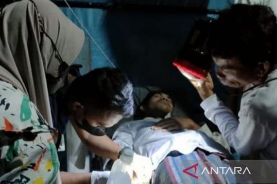 Gempa M 4,3 Cianjur, 7 Warga Luka-luka Tertimpa Material Rumah - JPNN.COM