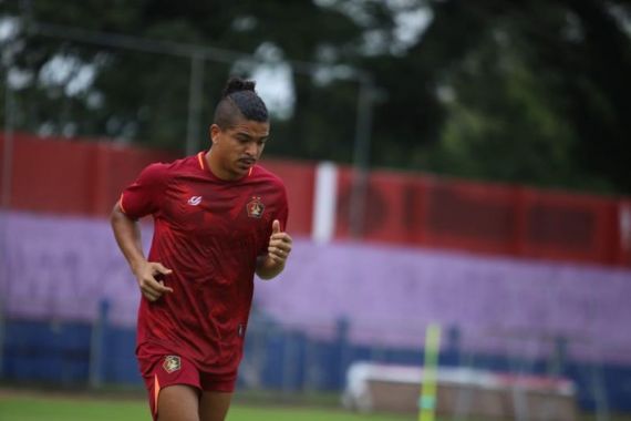 Arthur Felix Hengkang, Persik Kediri Datangkan Anderson do Nascimento Cameiro - JPNN.COM