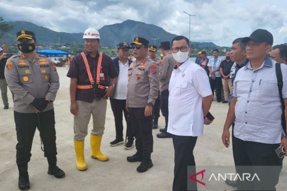 Irjen Panca Mengajak Menyukseskan F1 Powerboat: Jangan Buat Orang Kapok Datang ke Danau Toba - JPNN.COM
