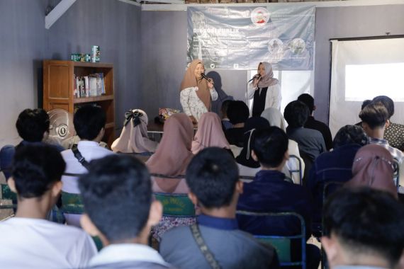 Pemuda Mahasiswa Nusantara Jatim Mengkaji Gaya Kepemimpinan Ganjar - JPNN.COM