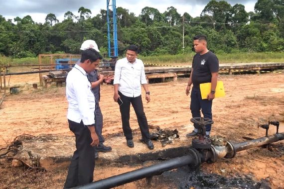 Disnakertrans Riau Investigasi Ledakan Sumur Minyak yang Makan Korban di PT BSP - JPNN.COM