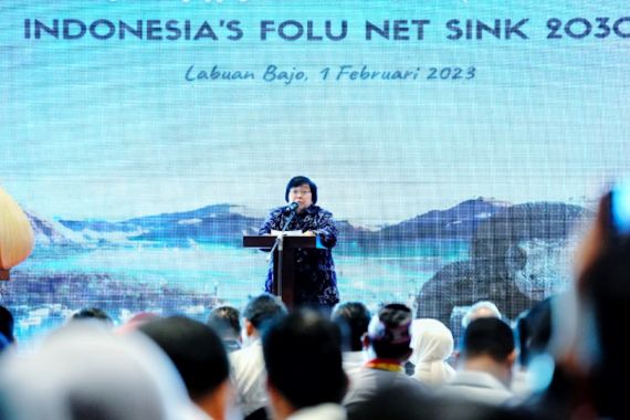 Pesan Menteri Siti Saat Kick Off Sosialisasi FOLU Net Sink 2030 di Labuan Bajo - JPNN.COM