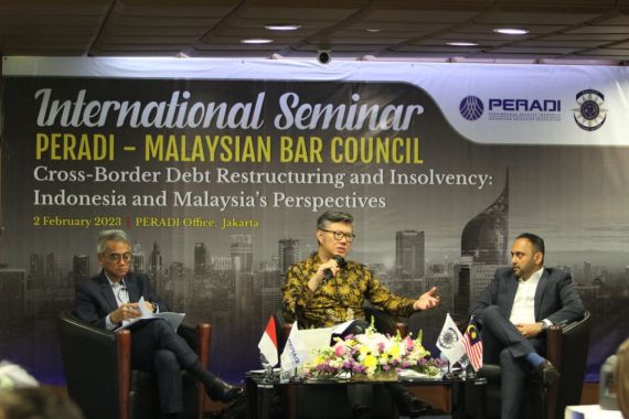 DPN Peradi dan Malaysian Bar Gelar Seminar Bahas Hukum Antarnegara - JPNN.COM