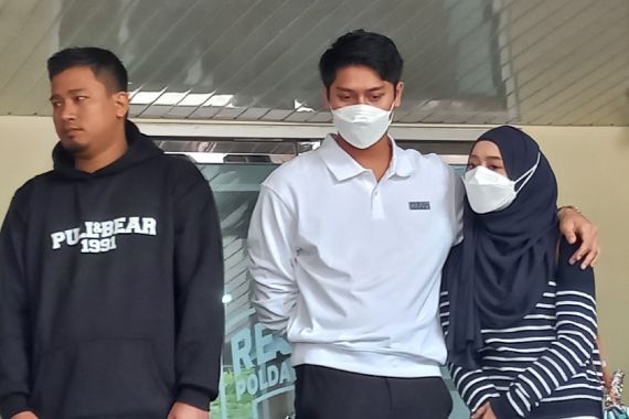 Rizky Billar Terenyuh, Lalu Maafkan Pria Berjaket Hitam Ini - JPNN.COM