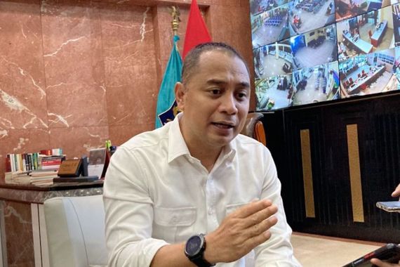 Eri Cahyadi Mengajak Warga Surabaya Memberantas Pungli - JPNN.COM