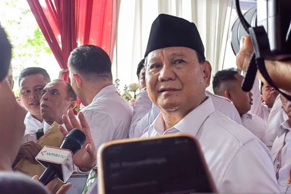 Reaksi Prabowo soal Cak Imin Mengajak Golkar Bergabung ke Koalisi Gerindra-PKB - JPNN.COM