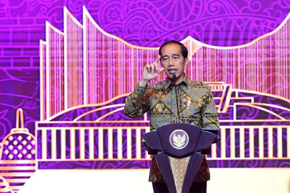 Fenomena Goreng Saham, Jokowi Tak Ingin Rakyat Menangis Seperti Kasus Indosurya hingga Jiwasraya - JPNN.COM