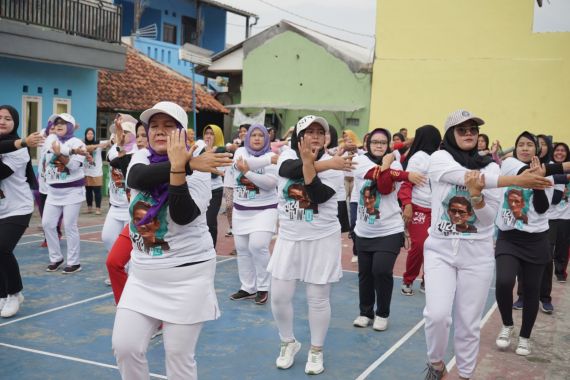 Ratusan Masyarakat di Kota Bogor Deklarasi Mendukung Sandiaga Uno di Pilpres 2024 - JPNN.COM