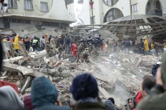 Bersama Ratusan Warga Deliserdang, Usbat Ganjar Sumut Kirim Doa Untuk Korban Gempa Turki - JPNN.COM