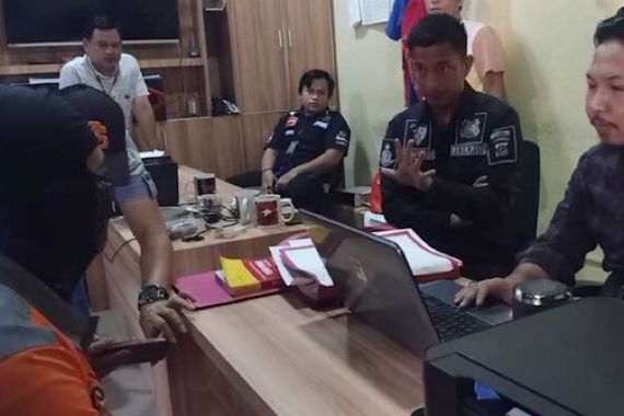 SY & Teman Wanitanya Begituan Seminggu Sekali, Tiga Kali Direkam, Begini Akhirnya - JPNN.COM