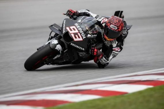 MotoGP 2023: Marc Marquez Belum Puas dengan Honda RC213V - JPNN.COM