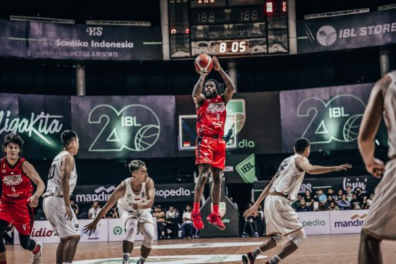 Anthony Beane Moncer, Indonesia Patriots Tundukkan Dewa United 81-73 - JPNN.COM