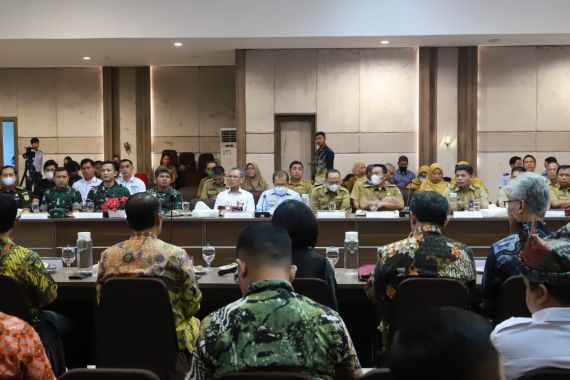 BPIP Bersama Pemprov Babel Perkuat Gotong Royong Internalisasi Nilai-nilai Pancasila - JPNN.COM