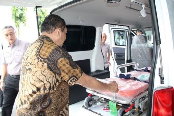 Insight dan Dapenbun Hadirkan Ambulans Gratis untuk Masyarakat Lampung Selatan - JPNN.COM