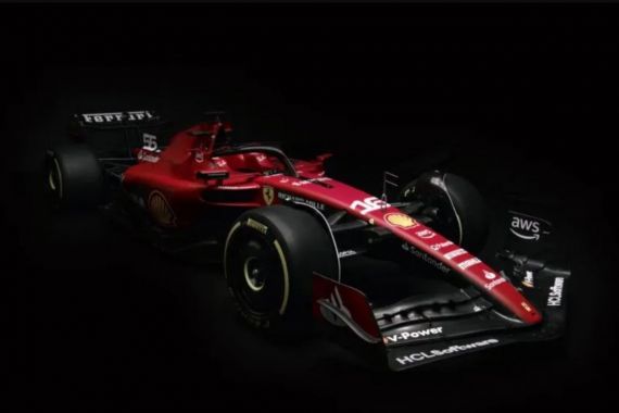 Ferrari SF-23 untuk F1 2023, Carlos Sainz: Impresi Berkendaranya Berbeda - JPNN.COM