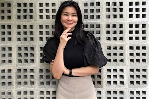 Selvia Lim Ajak Bangkit dari Keterpurukan Lewat Buku Memilih Pulih - JPNN.COM