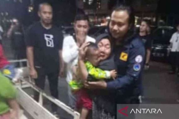 Pembunuh Wanita Pengusaha di Bekasi Ditangkap, Bayi Korban Selamat, Kondisinya Memprihatinkan - JPNN.COM